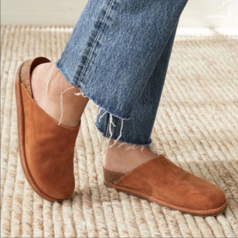 Jenni Kayne suede moc clogs